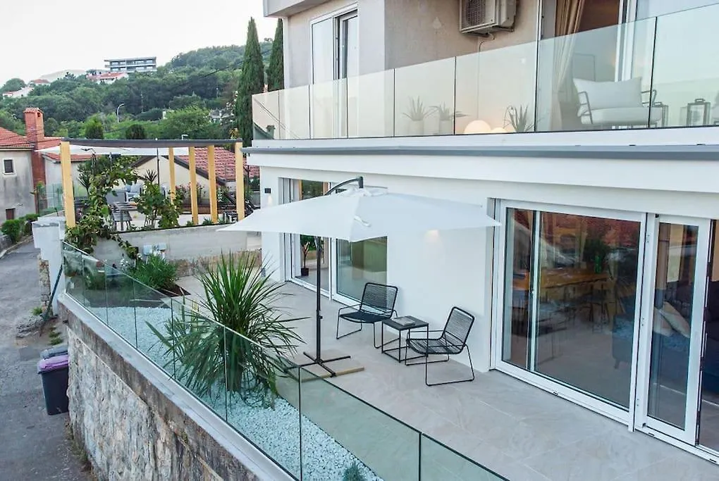 Apartment Starfish With Private Pool And Magnificent Sea View Opatija Croatia